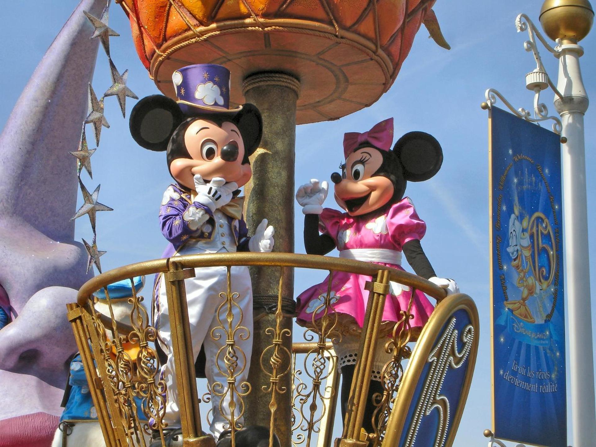Studio Disneyland Paris Montévrain Exteriör bild